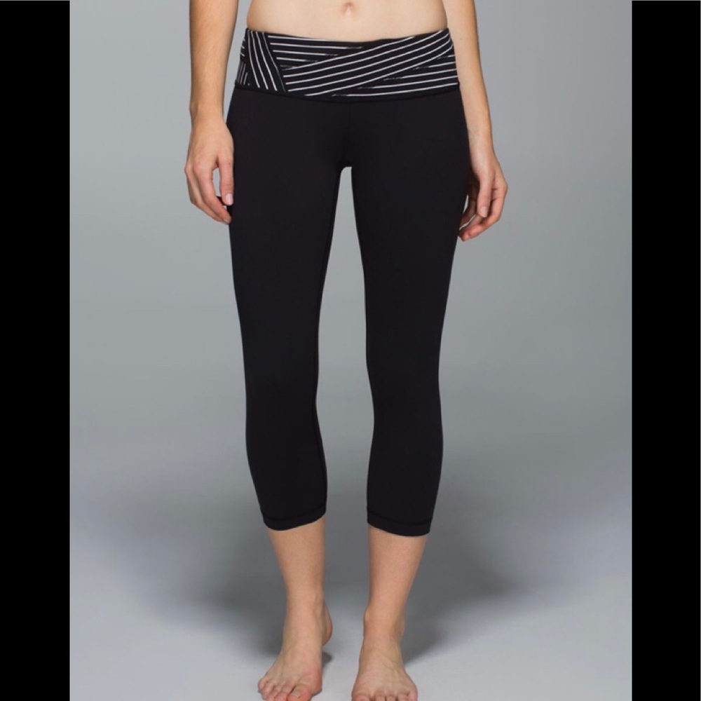 Lululemon wunder under Crop 21”